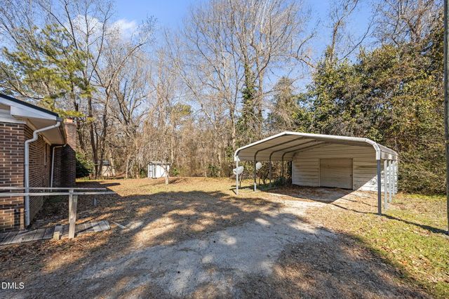 322 Pineshoal Drive, Snow Hill, NC 28580