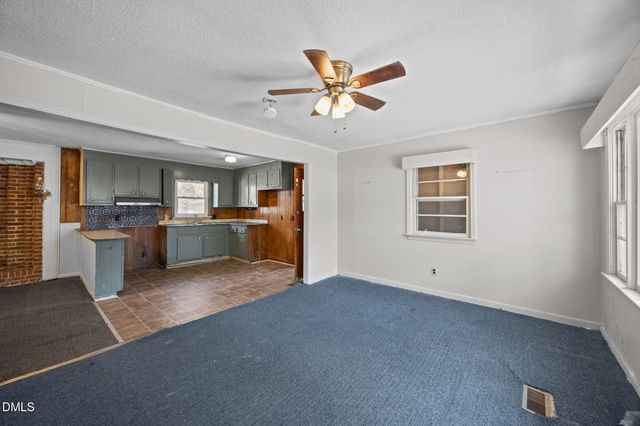 322 Pineshoal Drive, Snow Hill, NC 28580