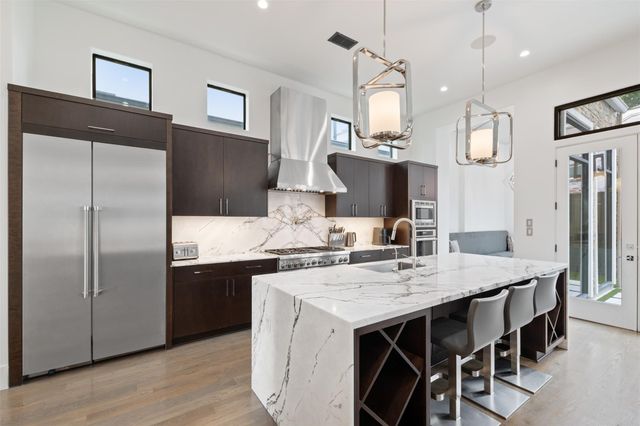 2703 Westgrove Lane, Houston, TX 77027