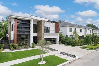 2703 Westgrove Lane, Houston, TX 77027