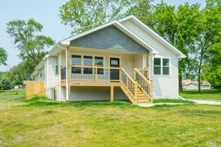 1354 E 26th Street, Des Moines, IA 50317