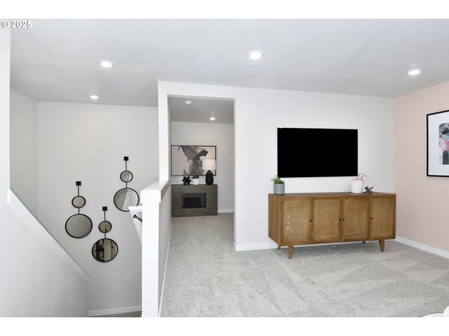 18975 Sw EUREKA Ln, Beaverton, OR 97007