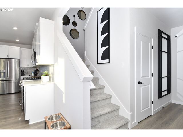 18975 Sw EUREKA Ln, Beaverton, OR 97007