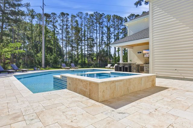 3815 Rice Hope Ct., Myrtle Beach, SC 29577