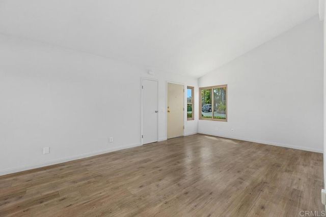 757 Nob Circle, Vista, CA 92084