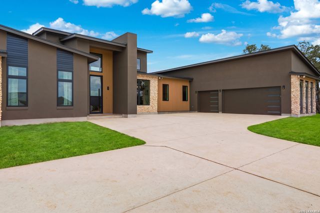 200 Easy Money, Boerne, TX 78006