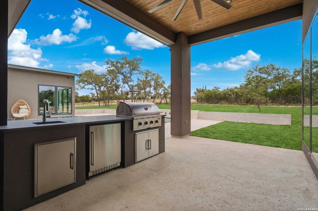 200 Easy Money, Boerne, TX 78006