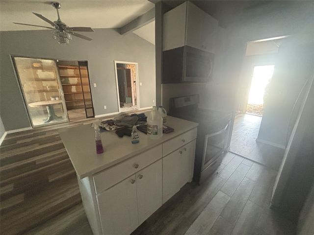 812 W Grubb Drive, Mesquite, TX 75149