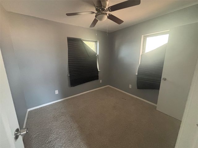 812 W Grubb Drive, Mesquite, TX 75149