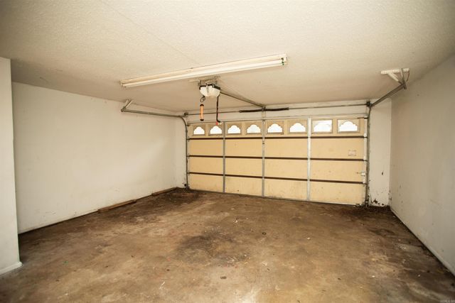 10 Willow Oak Loop, Maumelle, AR 72113