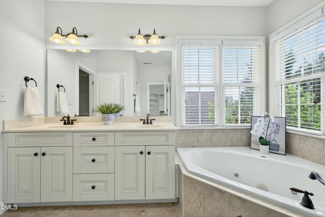 1113 Carpenter Town Lane, Cary, NC 27519