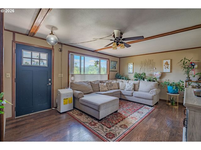 2015 Se 283RD Ave, Camas, WA 98607