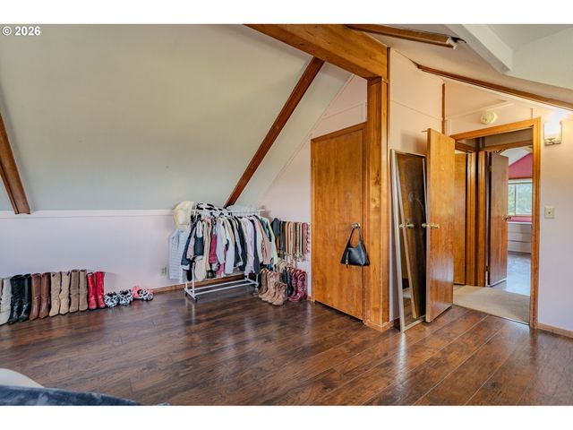 2015 Se 283RD Ave, Camas, WA 98607