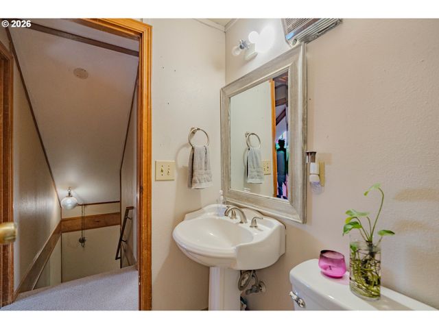 2015 Se 283RD Ave, Camas, WA 98607
