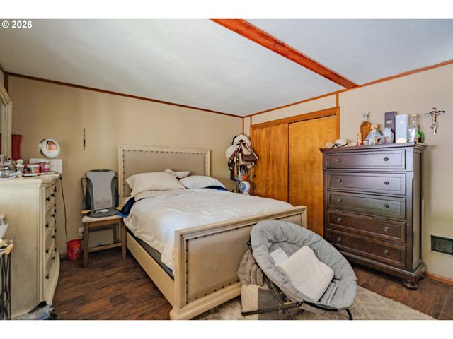 2015 Se 283RD Ave, Camas, WA 98607