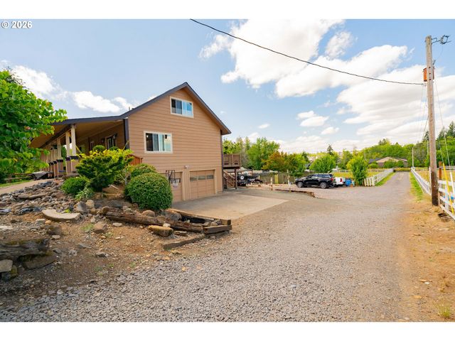 2015 Se 283RD Ave, Camas, WA 98607