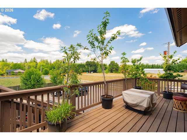 2015 Se 283RD Ave, Camas, WA 98607