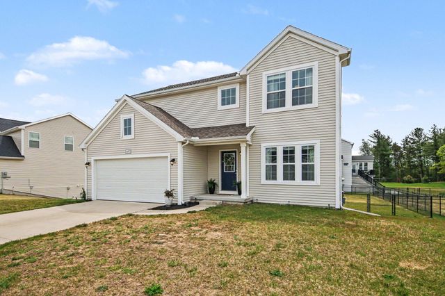 14472 Tupelo Drive, West Olive, MI 49460