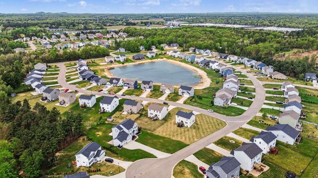 14472 Tupelo Drive, West Olive, MI 49460