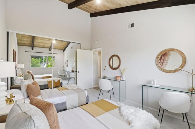 255 S Rengstorff Avenue 2, Mountain View, CA 94040