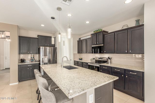 26971 W ADAM Avenue, Buckeye, AZ 85396