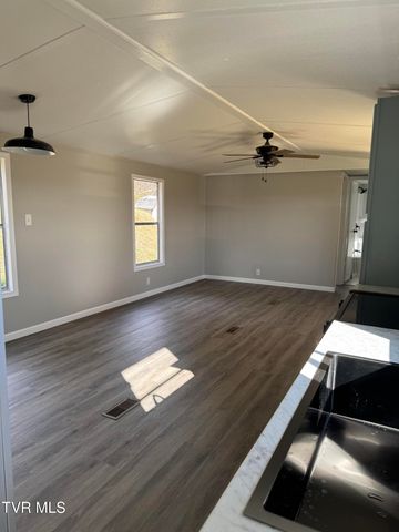 130 Lewis Blevins Road, Elizabethton, TN 37643