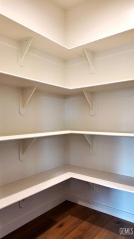 8425 Estes Park Street, Bakersfield, CA 93314