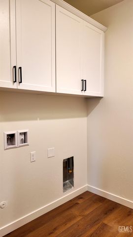 8425 Estes Park Street, Bakersfield, CA 93314