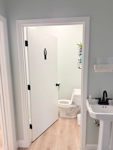 52 Crest 7, Winthrop, MA 02152