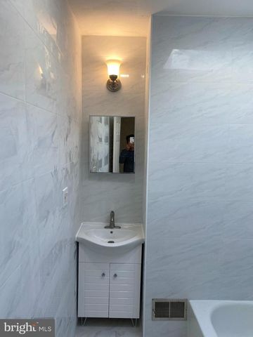 5917 SPRINGFIELD AVE, Philadelphia, PA 19143