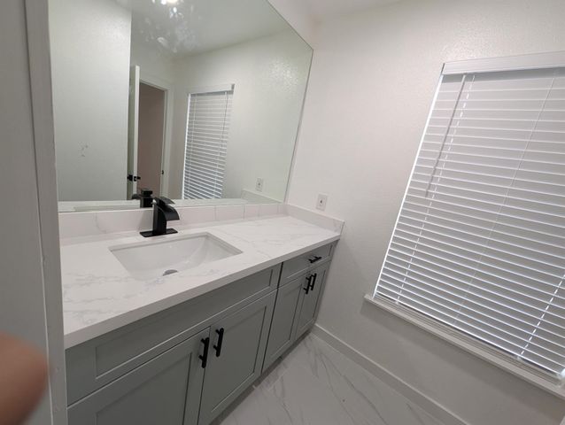 6001 Reims Road 1412, Houston, TX 77036