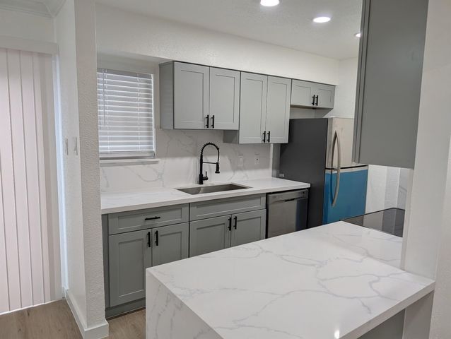 6001 Reims Road 1412, Houston, TX 77036