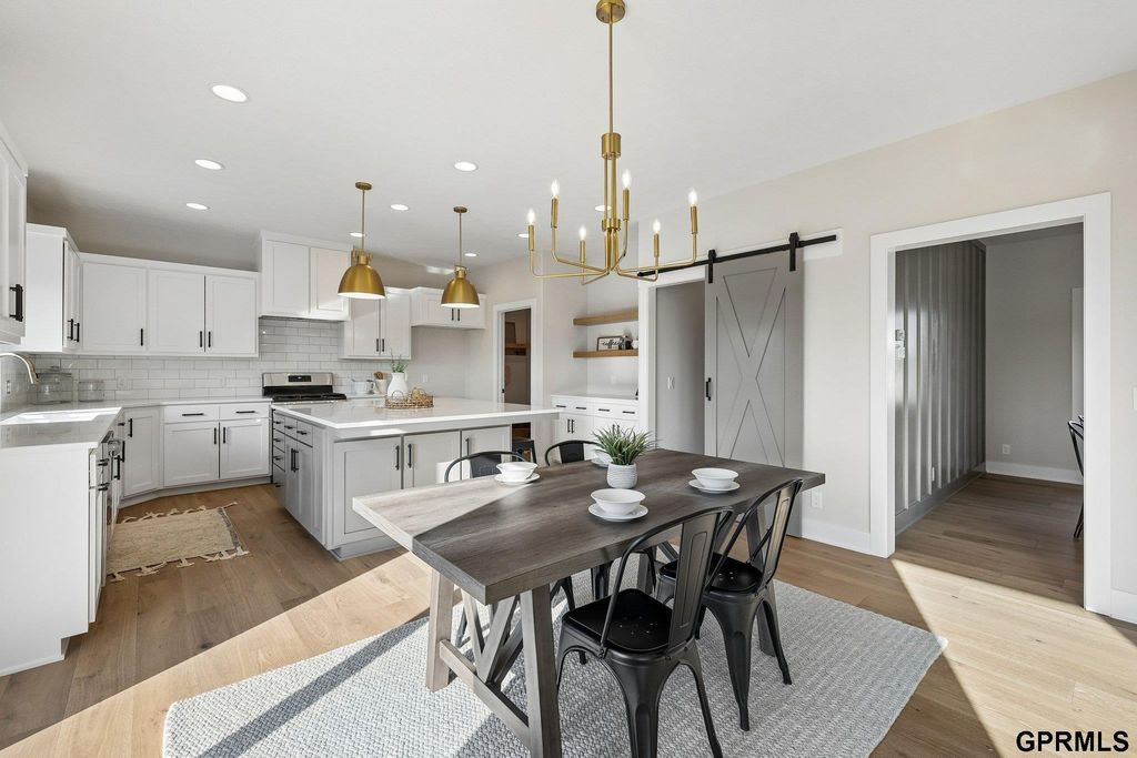 12383 Fenwick Street, Papillion, NE 68046