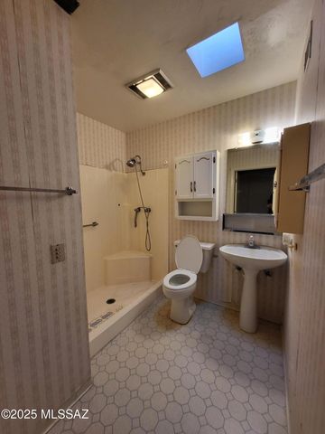 237 N Calle Del Diablo, Green Valley, AZ 85614