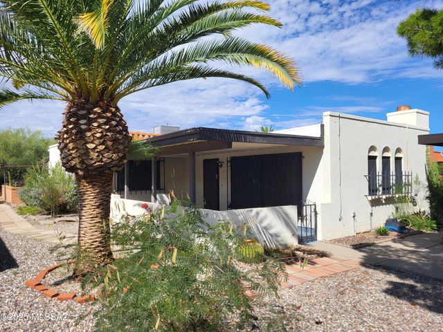 237 N Calle Del Diablo, Green Valley, AZ 85614