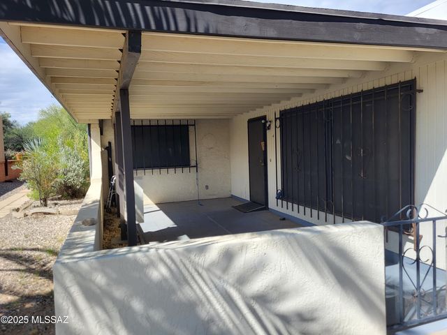 237 N Calle Del Diablo, Green Valley, AZ 85614