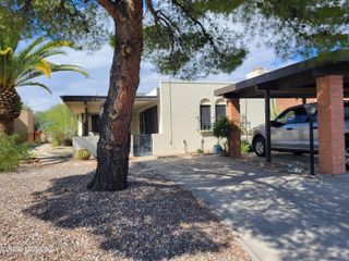 237 N Calle Del Diablo, Green Valley, AZ 85614