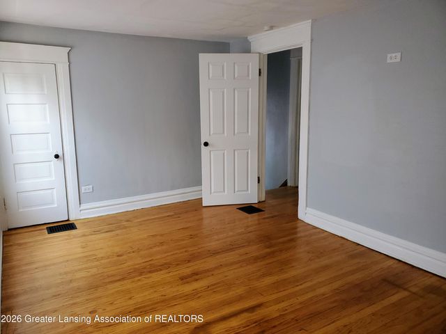 144 E Barnes Avenue, Lansing, MI 48910