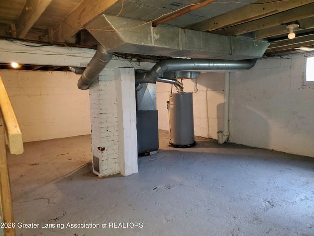 144 E Barnes Avenue, Lansing, MI 48910