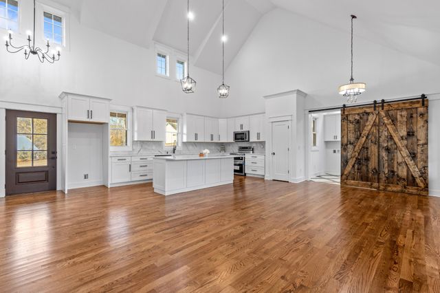 463 Waterfront Way, Ten Mile, TN 37880