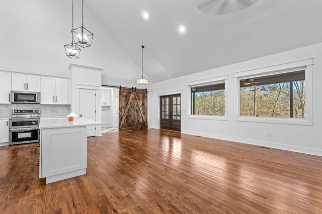 463 Waterfront Way, Ten Mile, TN 37880