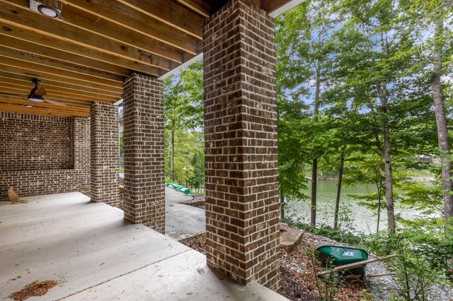 463 Waterfront Way, Ten Mile, TN 37880