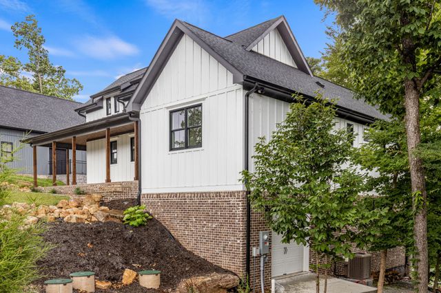 463 Waterfront Way, Ten Mile, TN 37880