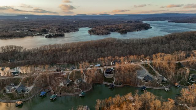 463 Waterfront Way, Ten Mile, TN 37880