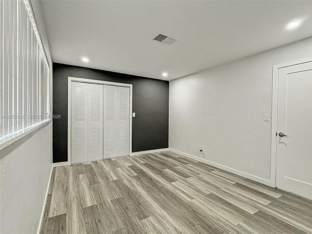 6601 NW 9th Street, Plantation, FL 33317