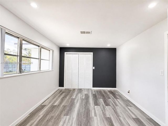 6601 NW 9th Street, Plantation, FL 33317