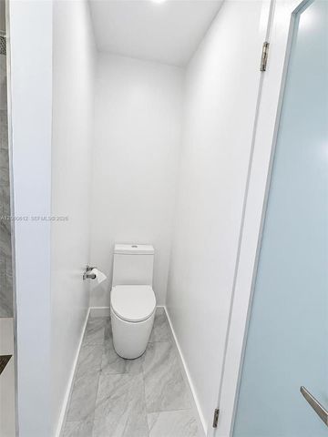 6601 NW 9th Street, Plantation, FL 33317