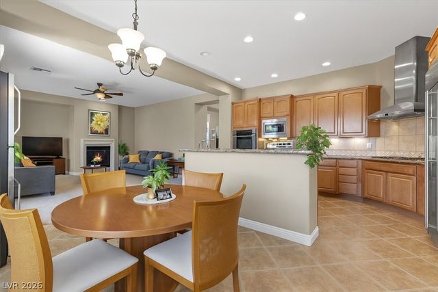 7418 Bugler Swan Way, North Las Vegas, NV 89084