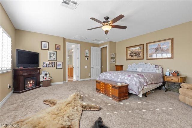 7418 Bugler Swan Way, North Las Vegas, NV 89084