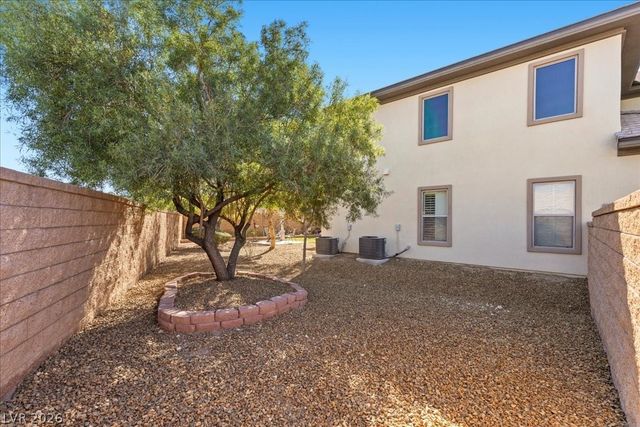 7418 Bugler Swan Way, North Las Vegas, NV 89084